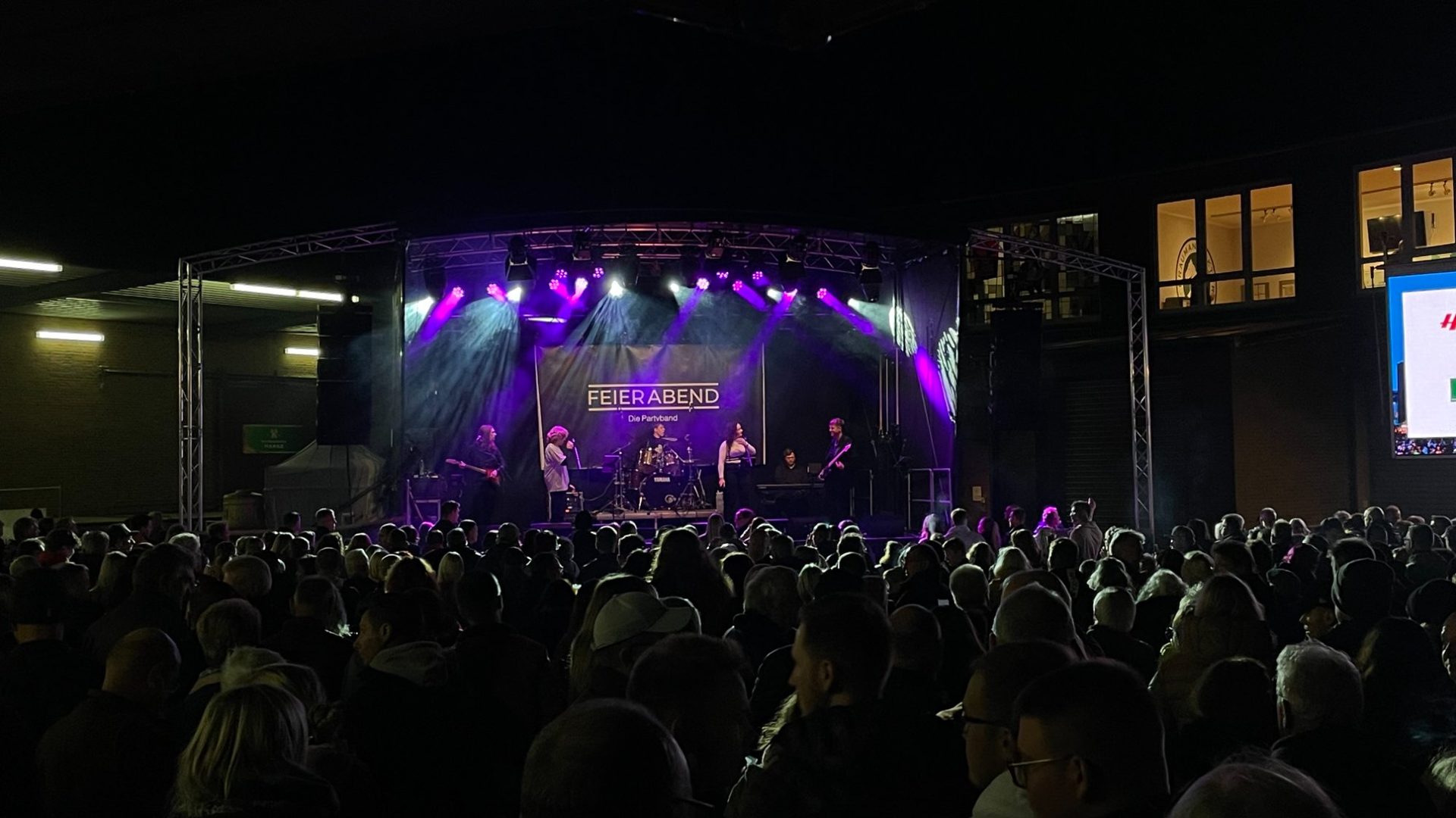 Feierabend Konzert – professionelle Tontechnik & Lichttechnik von TBL-Music